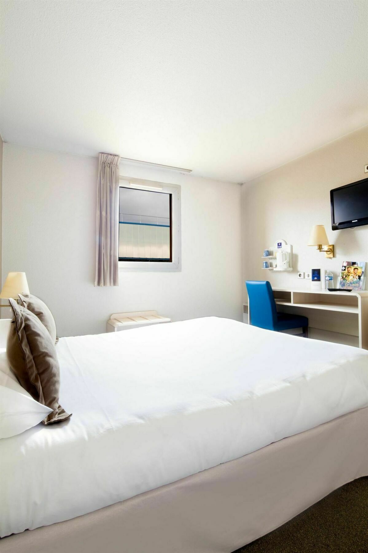Comfort Hotel Orleans Saran Exterior photo
